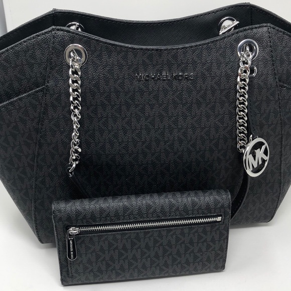 Nwt Michael Kors Bundle Jet Set travel+wallet - Picture 6 of 6